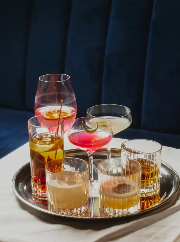 Bartenders crafting