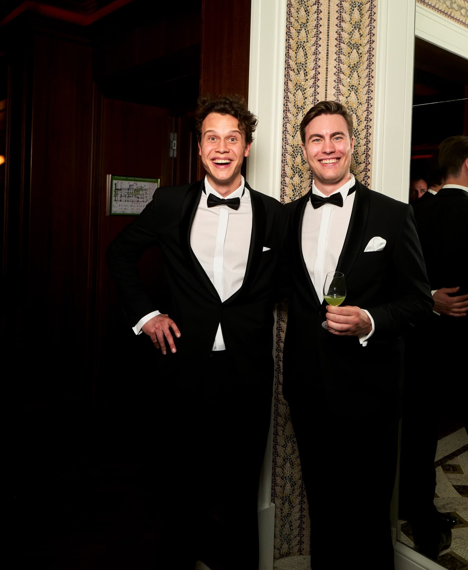 Ekkehard Bay und Vincent Kerger, Gründer Cocktail X, beim Grand Opening